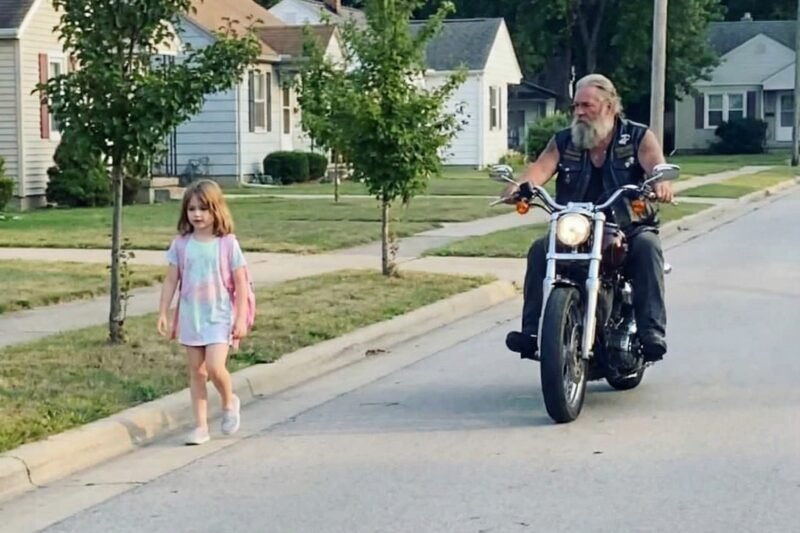 Der Biker und das Geheimnis der Verfolgung