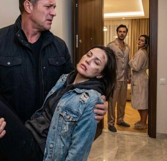 Ich erinnere mich noch immer daran, wie ihr geschlagenes Gesicht im Licht der Straßenlaterne aussah — meine Tochter, zusammengekauert auf dem Gehweg, in zerrissener Kleidung, atmend, als hätte sie Angst, überhaupt Raum einzunehmen.