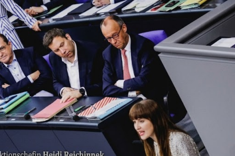 Aktuellste Sonntagsfrage: Linke erstmals mit SPD bei 13 Prozent – Merz-Union verliert weiter
